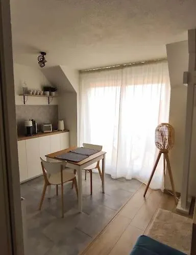 Entre Centre-ville Et Plages 위스트르앙